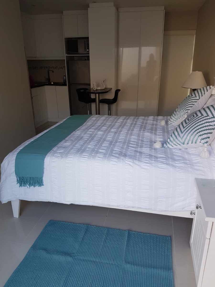 4 Bedroom Property for Sale in Mykonos Western Cape